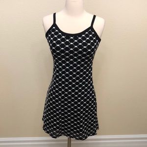 Pretty Girl Black and Silver Elastic Dress
